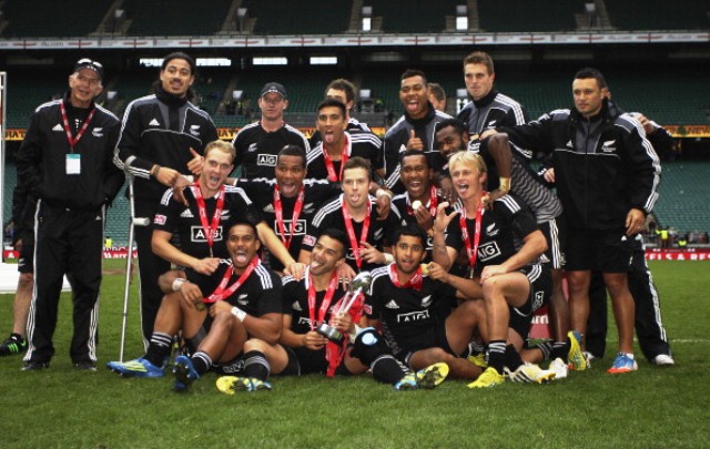 The all conquering New Zealand side who were crowned 201213 HSBC Rugby Sevens World Series champions at Twickenham in London