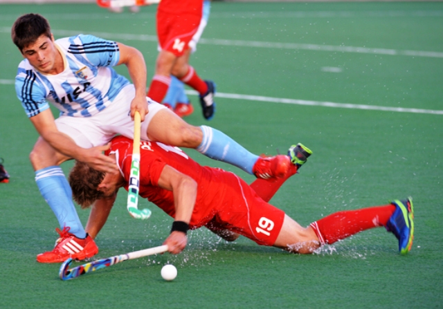 Argentina's Gonzalo Peillat blue and white helped himself to four goals in the final of the Pan American Cup