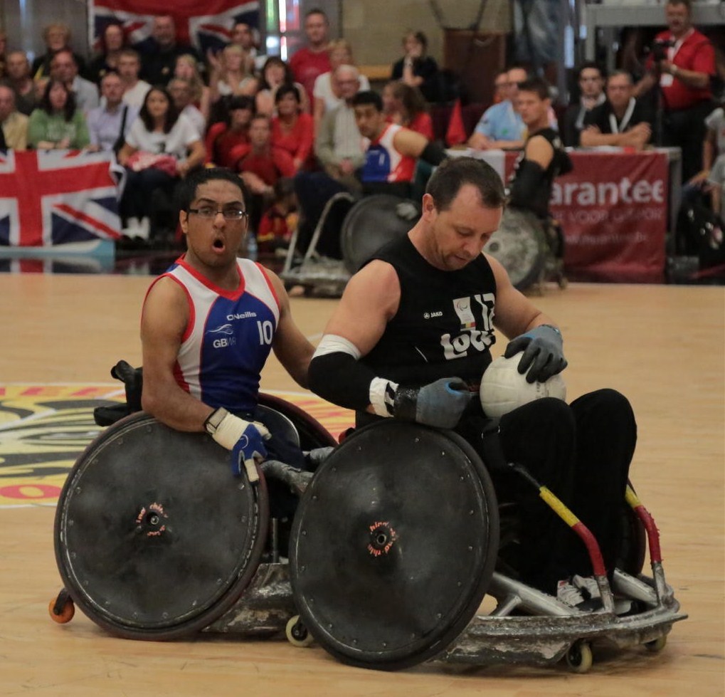 Britain survived a scare to reach the semi-finals of the European Wheelchair Rugby Championships in Antwerp
