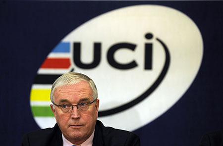 Professional staff at the UCI are accused of helping Pat McQuaid's election campaign for a third term as President at the expense of British rival Brian Cookson
