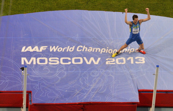 Ukraine's Bohdan Bondarenko celebrates his victory in the high jump at the IAAF World Championships in Moscow