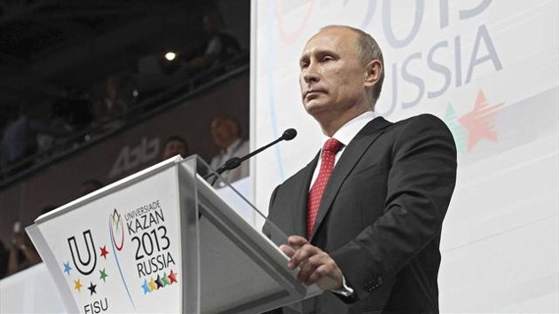 Vladimir Putin opens Kazan 2013 2