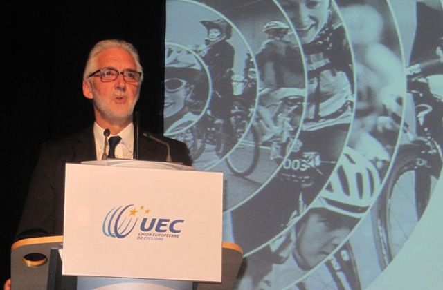 Brian Cookson earned the overwhelming support of the European Cycling Union in his quest to unseat Pat McQuaid as head of the International Cycling Union