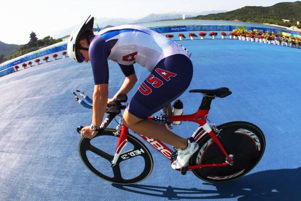 Double Paralympic champion Allison Jones proved unbeatable yet again at the Para-Cycling World Championships in Canada