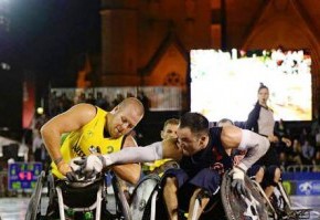 The USA and Australia battled it out under lights outdoors in Sydney during the Tri-Nations final