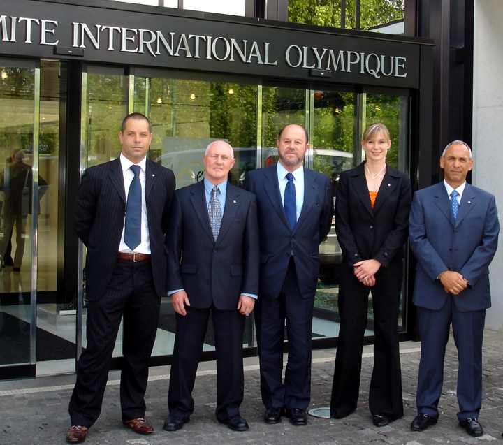 Antonio Espinos (centre), President of the World Karate Federation, is disappointed that the IOC will not compensate sports whose campaigns to win a place on the Olympic programme are unsuccessful