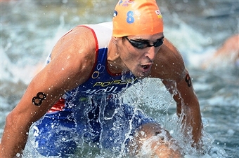Frenchman Tony Moulai claimed his first ITU World Cup win in his final race