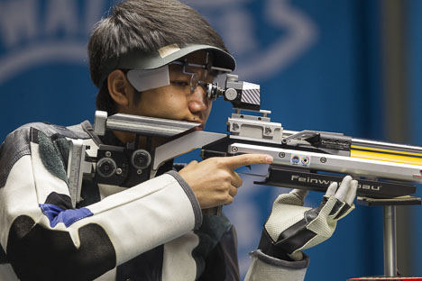 17 year old Yang Haoran took gold in the mens 10m Air Rifle event topping off an impressive series for the youngster