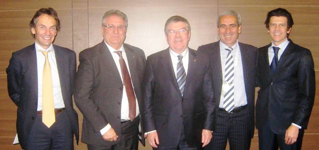 From left to right: Christophe De Kepper IOC director general, Riccardo Fraccari ARISF secretary general, Thomas Bach IOC President,  Raffaele Chiulli ARISF President and Christophe Dubi IOC sport director after the meeting at the EOC in Rome © ARISF