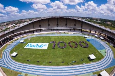 School Games participants and Olympic medalists joined together to mark the 1,000 day anniversary in the Mangueirão Stadium