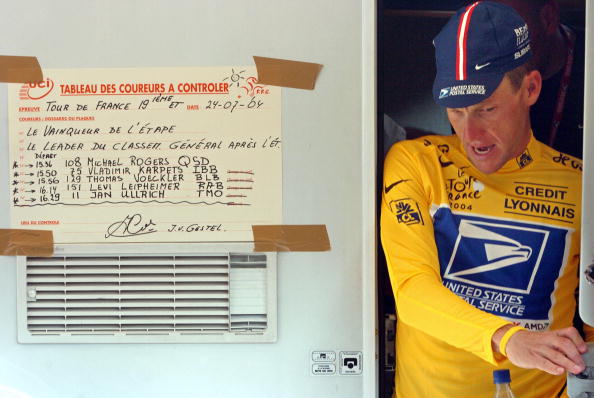 Lance Armstrong, visiting doping control during his victory in the 2004 Tour de France, claims former UCI President Hein Verbruggen was involved in ensuring he escaped testing positive during his seven consecutive victories @AFP/Getty Images