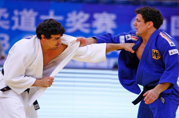 The United Arab Emirates Sergiu Toma edged past Germanys Sven Maresch in the under 81kg category