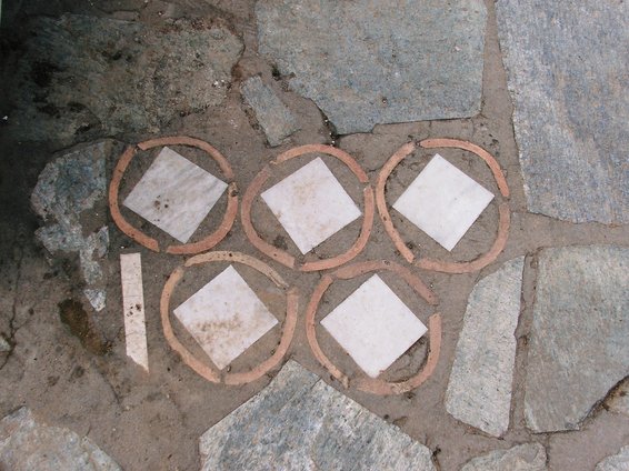 In Olympia the local municipality has laid paving stones with the five Rings ©Philip Barker