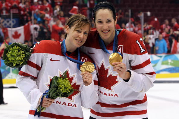 The Canadian women's ice hockey squad will be going to Sochi 2014 with their sights set on winning their fourth-straight Winter Olympic gold medal ©Getty Images