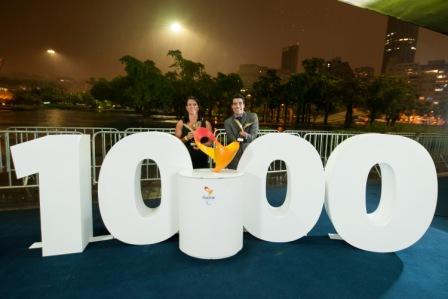 The two winners at the Brazilian Paralympic Awards celebrate 1,000 days to go until their home Games ©Alex Ferro/Rio 2016