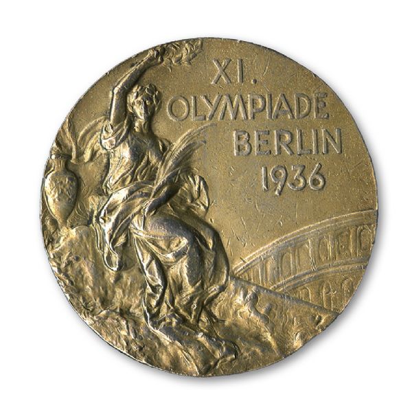 One of Jesse Owens' four Olympic gold medals from Berlin 1936 is up for auction ©SCP Auctions