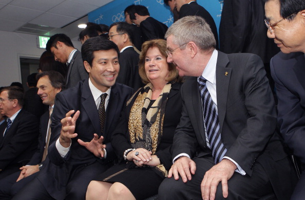 Moon Dae-sung chats with Thomas Bach during the IOC President's visit to Seoul last month ©Getty Images