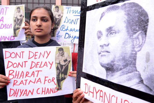 Indian hockey players and fans have held a protest rally demanding the Bharat Ratna for Dhyan Chand ©AFP/Getty Images