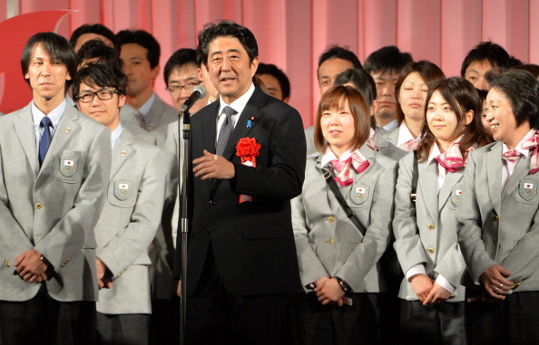 Japanese Prime Minister Shinzo Abe delivers a speech during the send-off ceremony for Japan's Winter Olympic delegation ©AFP/Getty Images