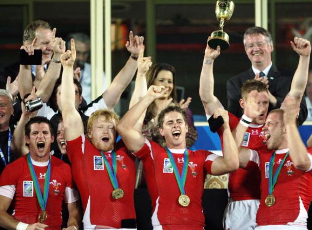 Under Paul John, Wales reached the pinnacle of their game in 2009 by winning the Rugby World Cup Sevens title in Dubai ©AFP/Getty Images