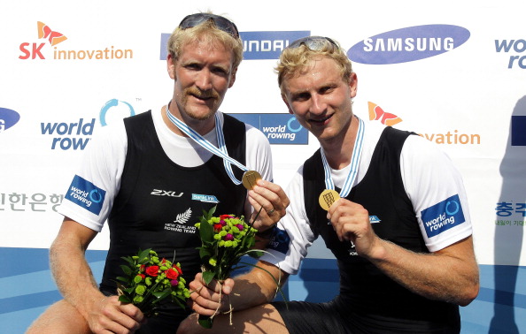 Eric Murray (left) and Hamish Bond, New Zealand's Olympic pairs champions, celebrate after retaining their world title in 2013 ©Getty Images