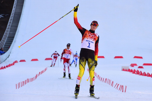 Eric Frenzel holds off the challenges to win the gold medal ©Getty Images