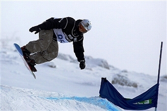 Joint world number one Evan Strong has been nominated for the US Para-snowboarding squad for Sochi 2014 ©Getty Images 