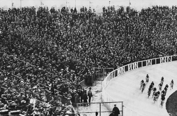 Crowds at the London 1908 Olympics were treated to a feast of sport over six months, including the less common summer pursuit of figure skating ©Getty Images