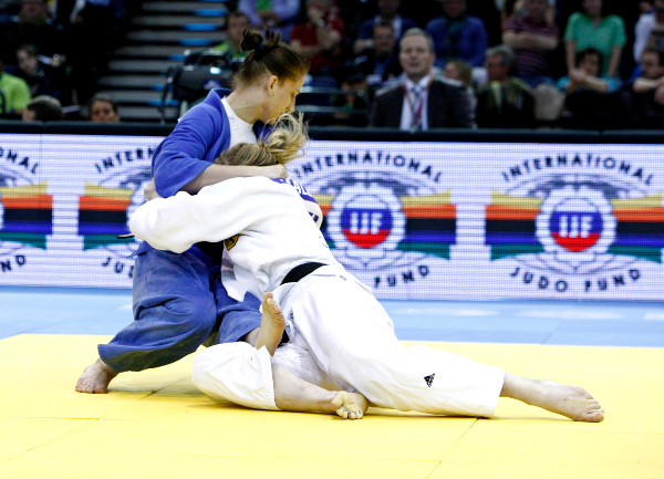 Luise Malzahn secured Germany's first gold medal of the Grand Prix with victory over Slovakia's world number six Anamari Velensek ©IJF