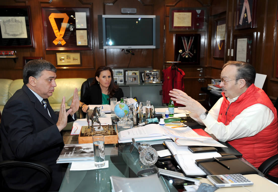 Mario Vázquez Raña (right) is pleased with Lima's plans for the 2019 Pan and Parapan American Games ©PASO