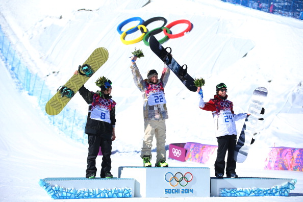 Serge Kotsenburg is awarded the first gold medal of Sochi 2014 ©Getty Images