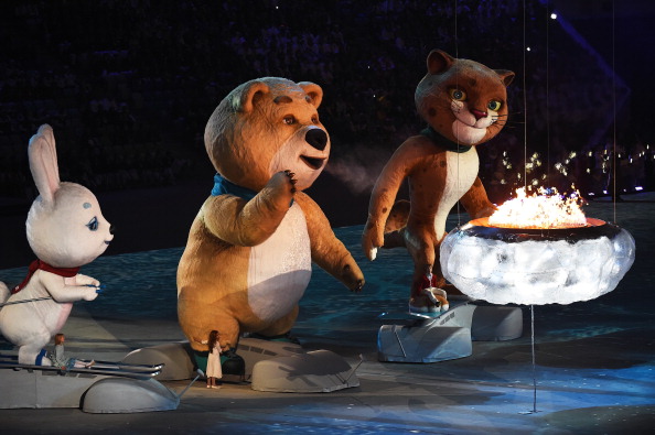 Memories of Misha the bear from Moscow 1980 were evoked when the Sochi 2014 mascots helped bring the curtain down on the Closing Ceremony ©Getty Images
