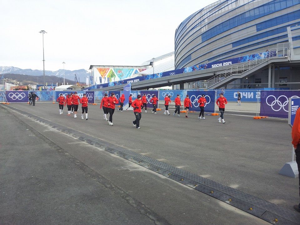 Russian ice hockey squad warming up ©ITG