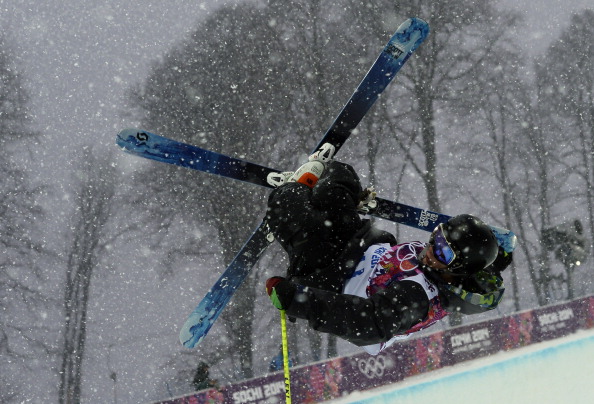 Austria's Marco Ladner competes in the men's skiing halfpipe as the snow falls in Sochi ©AFP/Getty Images