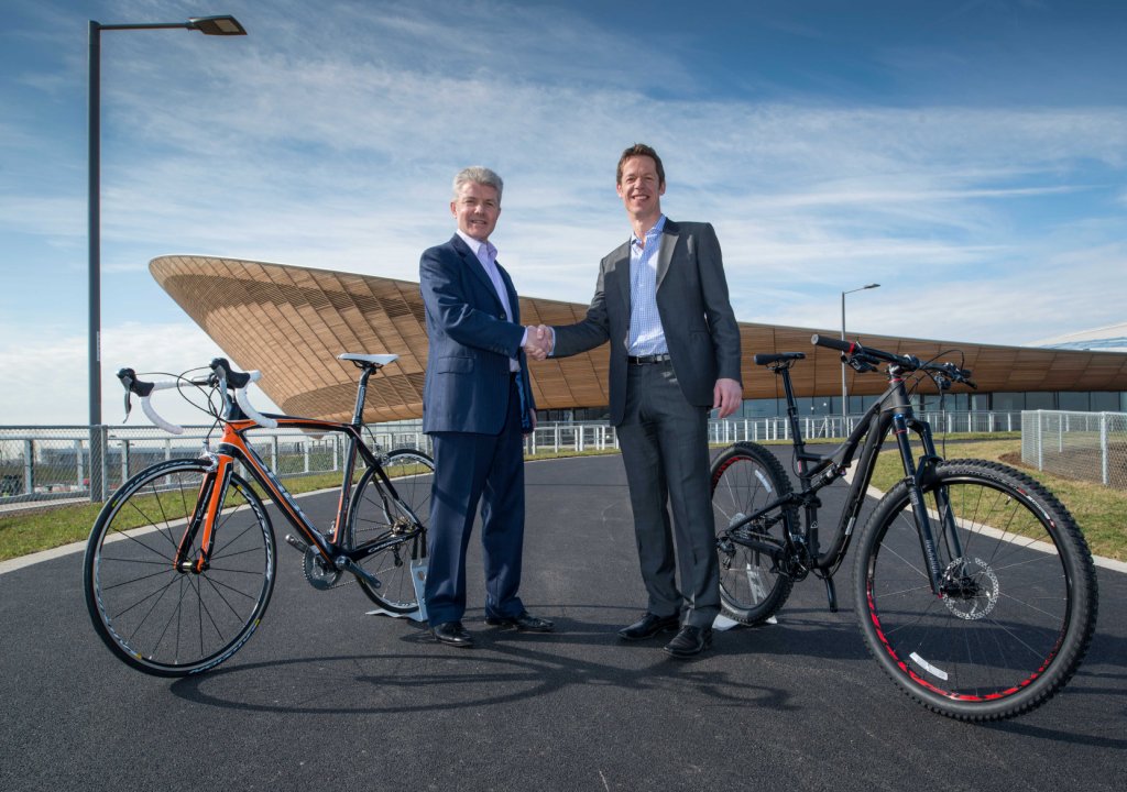 Cycle Surgery and the Lee Valley VeloPark have signed a new commercial partnership deal ©Lee Valley Park