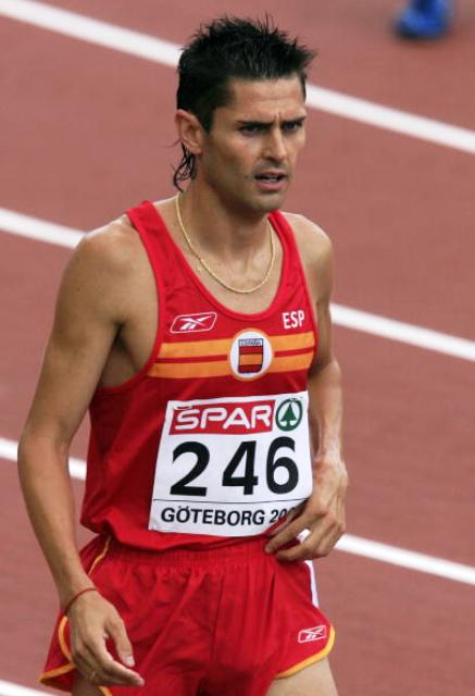 Jiménez Pentinel won European steeplechase gold in 2002 ©AFP/Getty Images