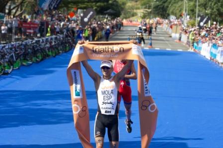 Mario Mola has secured his second successive ITU title with victory in New Plymouth, New Zealand ©Scott Taylor/ITU