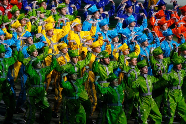 Multi-coloured performers during the Closing Ceremony of Sochi 2014 ©Getty Images