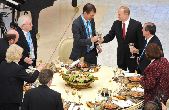 President Putin with IPC members yesterday ©AFP/Getty Images