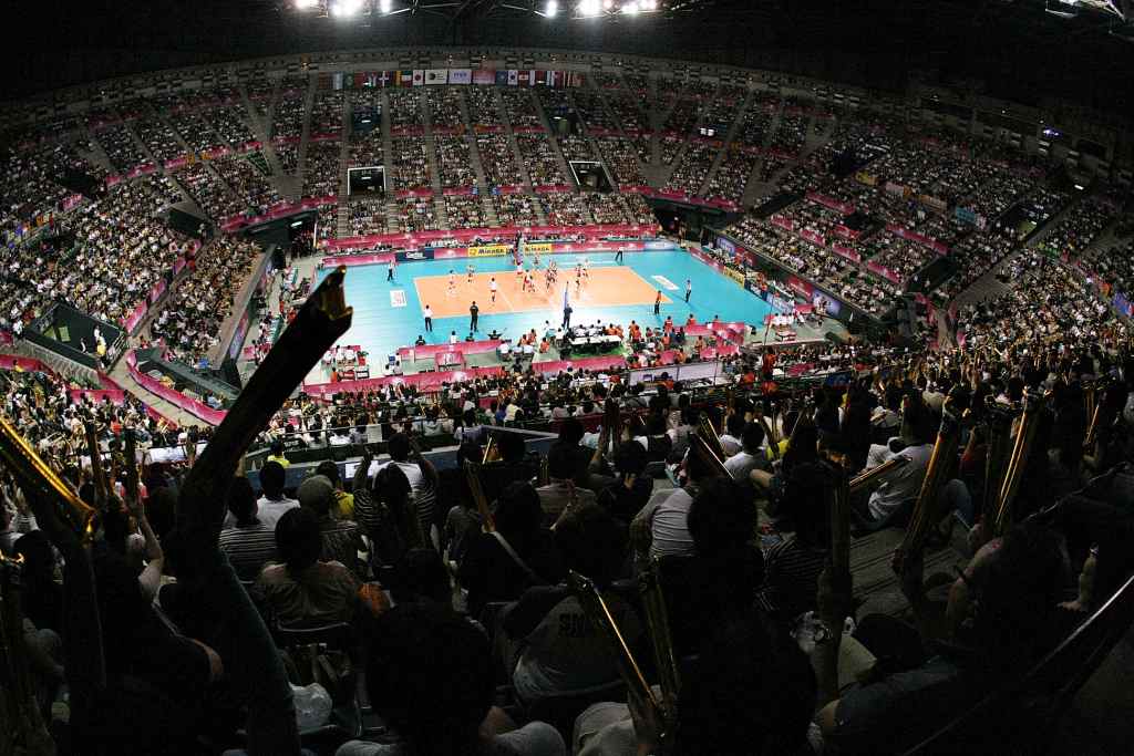 The Ariake Coliseum was a sell out when Japan hosted South Korea in the FIVB World Grand Prix 2011 preliminary round ©FIVB
