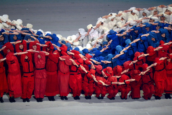 The Russian flag resembling a giant wave ©AFP/Getty Images