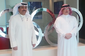 Abdulrahman Askar (right) and Haider Farman met at the OCA premises in Kuwait ©OCA