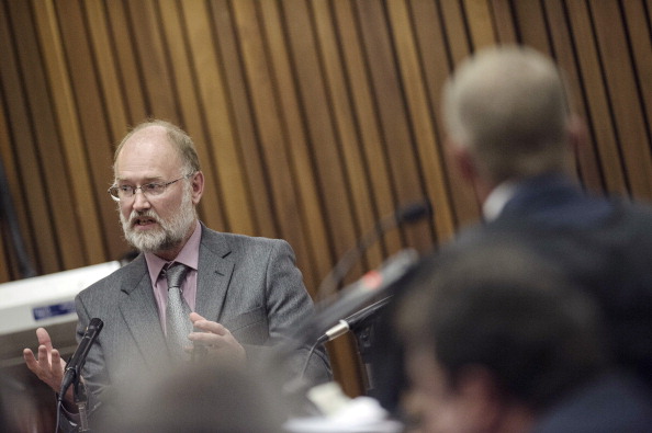 Forensics expert Roger Dixon was challenged on his credibility by prosecutor Gerrie Nel ©AFP/Getty Images