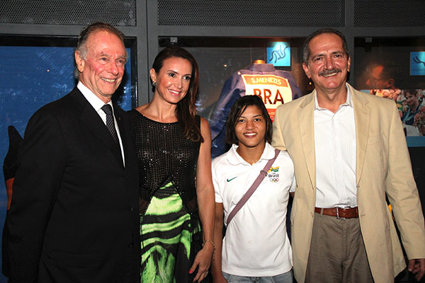 Maurren Maggi and Sarah Menezes alongside Rio 2016 head Carlos Nuzman and Sports Minister Aldo Rebelo at the opening ©COB