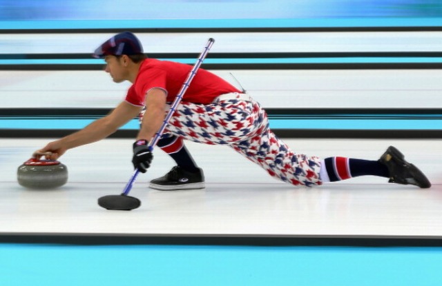 Norwegian skip Thomas Ulsrud will lead his side in Sunday's final against neighbours Sweden ©Getty Images 