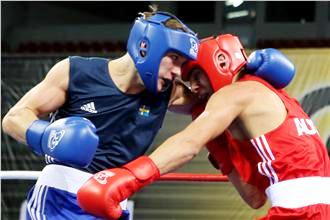 Oliver Flodin (left) was one of three Swedish boxers to emerge with wins at the Youth World Boxing Championships in Sofia ©AIBA