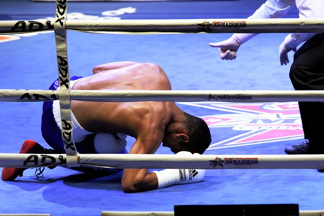 The USA Knockouts' Gabriel Maestre hits the canvas during his bout with Roniel Iglesias Sotolongo ©WSB