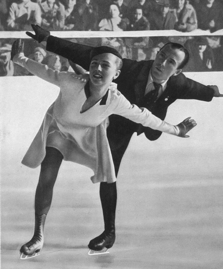 The auction also includes Ernst Baiers Garmisch-Partenkirchen 1936 figure skating gold medal ©Getty Images