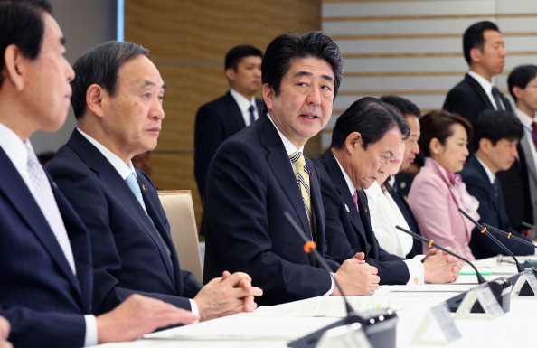 Japanese Prime Minister Shinzo Abe at first meeting of the Cabinet to discuss preparations for Tokyo 2020 ©The Asahi Shimbun'Getty Images