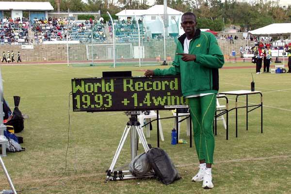 Usain Bolt set a world 200 metres record of 19.93sc at the 2004 CARIFTA Games in Hamilton, Bermuda ©IAAF